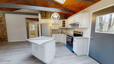 110 Shell Bark Dr, Milford, PA 18337 - photo 6