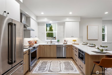 9511 132nd Ave NE unit B, Kirkland, WA 98033 - photo 4