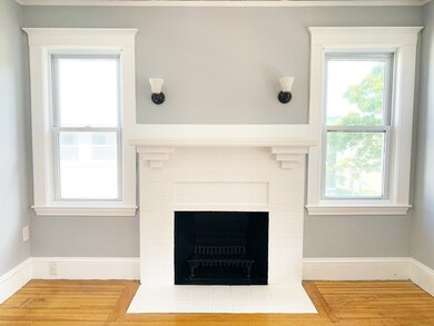 8 Daniels St unit 2, Arlington, MA 02476 - photo 3