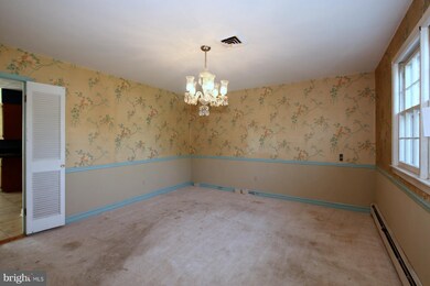 2117 Gadsen Rd, Upper Marlboro, MD 20774 - photo 7