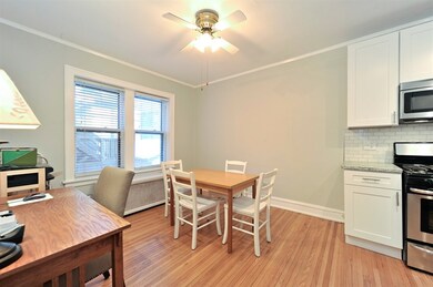 2015 W Argyle St unit 1, Chicago, IL 60625 - photo 4