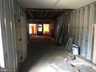 1248 Hull St, Baltimore, MD 21230 - photo 4