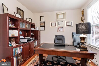 6011 Glennberry Ct, Glenn Dale, MD 20769 - photo 2