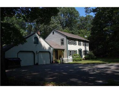 18 Lincoln Dr, North Smithfield, RI 02896 - photo 2