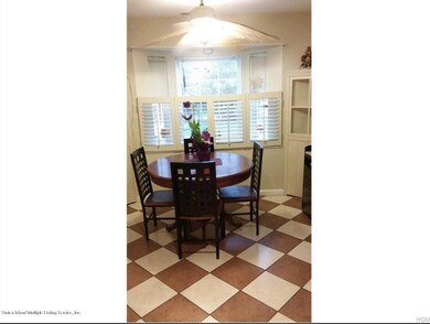 362 Heritage Ln, Monroe, NY 10950 - photo 3