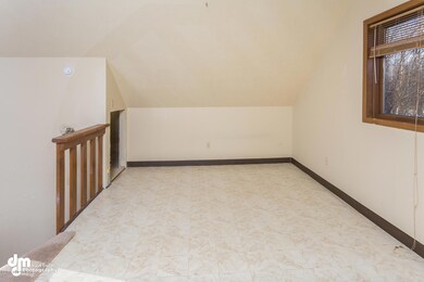 3811 E Ruth Drive Wasilla AK-large-009-2