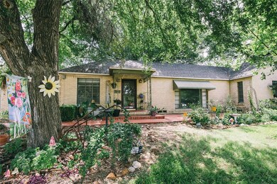 1470 Hillcrest Blvd, Gainesville, TX 76240 - photo 3