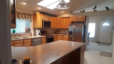 345 Orth Dr, Central Point, OR 97502 - photo 7