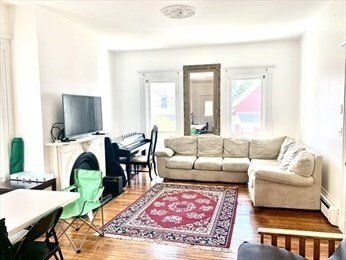 23 Monmouth St unit 1, Somerville, MA 02143 - photo 2