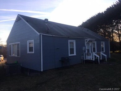 281 Cooper Farm Rd, Statesville, NC 28625 - photo 2