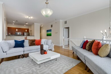 6015 N Mozart St unit 104, Chicago, IL 60659 - photo 2