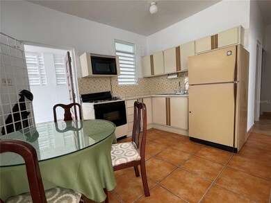 Atenas St. Ext Forest Hills unit v, Bayamon, PR 00959 - photo 5