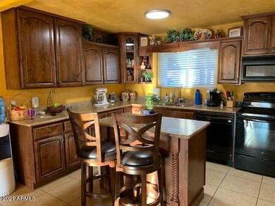 3038 N 40th Dr, Phoenix, AZ 85019 - photo 3