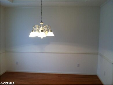 Dining Room - Hardwood Floors