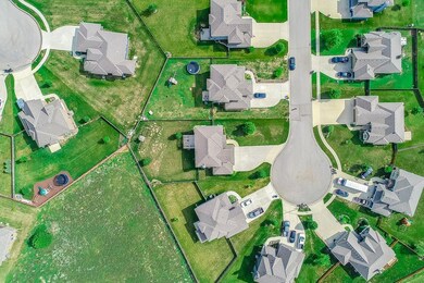 21072 Cooper St, Spring Hill, KS 66083 - photo 2