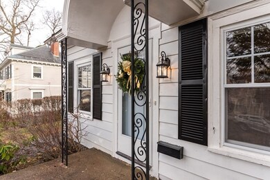 146 Parkview Ave, Lowell, MA 01852 - photo 2