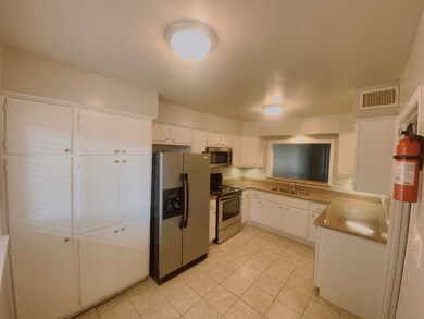 2210 Dorrington St unit 205, Houston, TX 77030 - photo 5