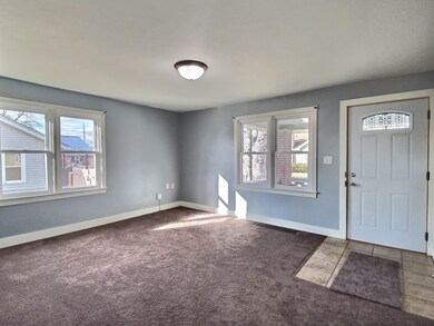 2141 Mcclure St, Columbus, IN 47201 - photo 7