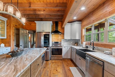 Chef's Kitchen