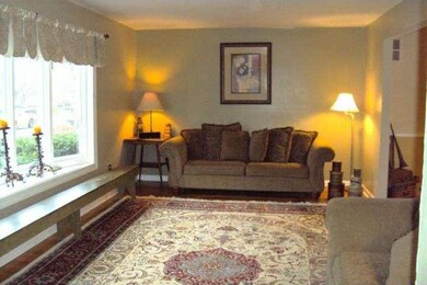 1737 Red Oak Rd, Williamstown, NJ 08094 - photo 4