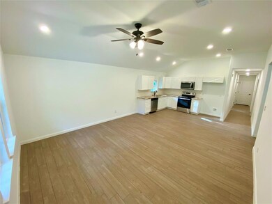 618 E 8th St, Bonham, TX 75418 - photo 4