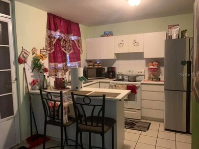 Cond. Villas de Feli Calle Olganoya Ed L 139 unit 139, Mayaguez, PR 00680 - photo 5