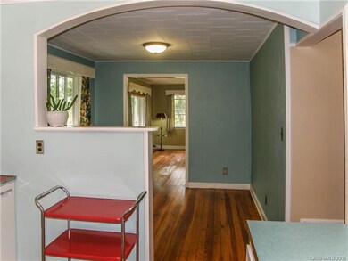 692 Newfound Rd, Leicester, NC 28748 - photo 7