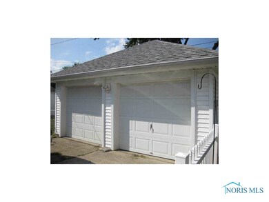 2933 113th St, Toledo, OH 43611 - photo 3