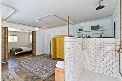 1120 E Almeria Rd, Phoenix, AZ 85006 - photo 2