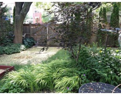 3 Lilac Ct unit 3, Cambridge, MA 02141 - photo 4