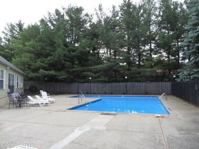 721 Pinckney Ct NW unit D, Comstock Park, MI 49321 - photo 7