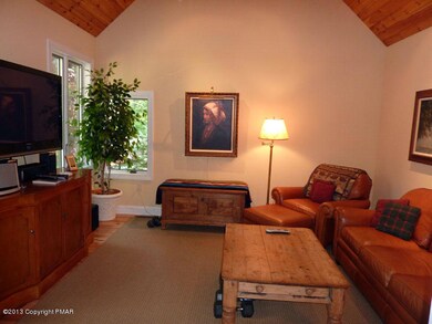 2133 Red Spruce Rd, Pocono Pines, PA 18350 - photo 6