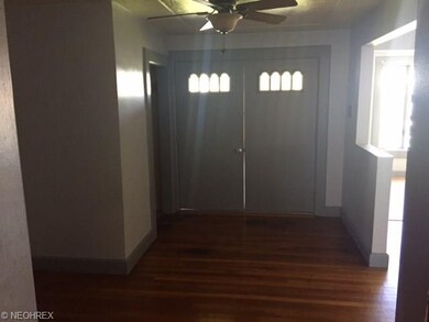 5232 Edgewater Dr, Sheffield Lake, OH 44054 - photo 2