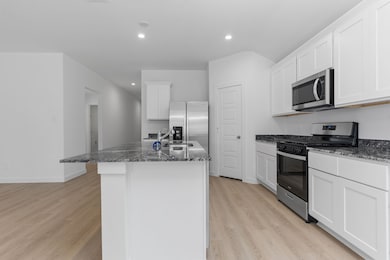 342 Amy St, Angleton, TX 77515 - photo 4