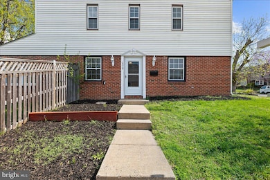 239 Nottoway St SE, Leesburg, VA 20175 - photo 2