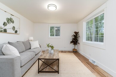 1829 Leonard St NE, Grand Rapids, MI 49505 - photo 5