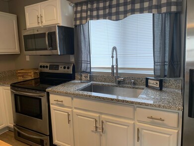 467 Dillon St, Crossville, TN 38555 - photo 5