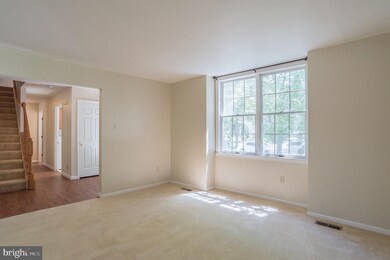 6304 Saddle Dr, Columbia, MD 21045 - photo 4
