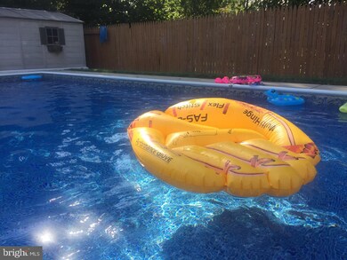 626 Laurel St, Delanco, NJ 08075 - photo 3