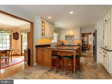 212 N Tamenend Ave, Doylestown, PA 18901 - photo 4