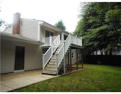 7 Betsy Williams Cir, Johnston, RI 02919 - photo 2