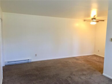 6634 Pa Route 873 unit 5, Slatington, PA 18080 - photo 6