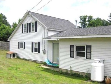 7 Malboeuf Rd, Ware, MA 01082 - photo 4