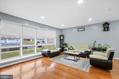 8912 Turton Dr, Philadelphia, PA 19115 - photo 6