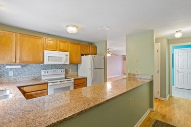 28 Gates Crossing, Leominster, MA 01453 - photo 5