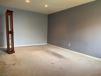 407 Willow Rd E unit 2, Staten Island, NY 10314 - photo 5