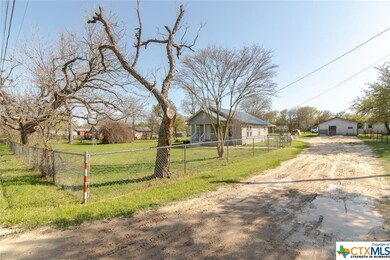 13611 Moffat Rd, Temple, TX 76502 - photo 3