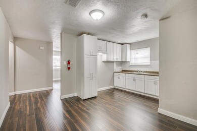 7637 Bretshire Dr, Houston, TX 77016 - photo 5