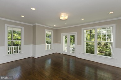 6305 15th Rd N, Arlington, VA 22205 - photo 3