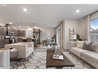 1711 S Fir St, Canby, OR 97013 - photo 5